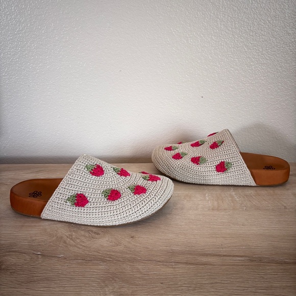 The Sak Bolinas Natural Strawberries Clog‎ Size 8 - Picture 5 of 9